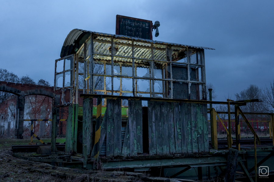 20150124__DSC2748_Steuerhaus einer Drehscheibe.jpg